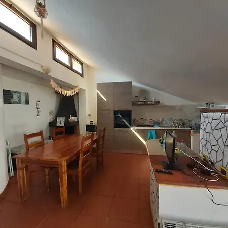 بيت للعطل Mansarda Confortevole *